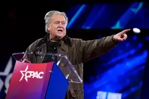 Ще один соратник Трампа відзначився 