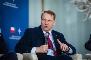 Польський міністр привіз на конференцію консерваторів 