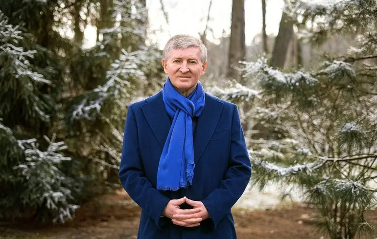 За три роки війни Рінат Ахметов виділив 11,3 мільярда гривень на підтримку ЗСУ та українців