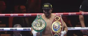Немецкий боксер нокаутировал китайского супертяжеловеса и получил пояс от Усика