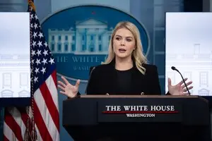 Трамп может завершить «конфликт» в Украине уже на следующей неделе — пресс-секретарь Белого дома