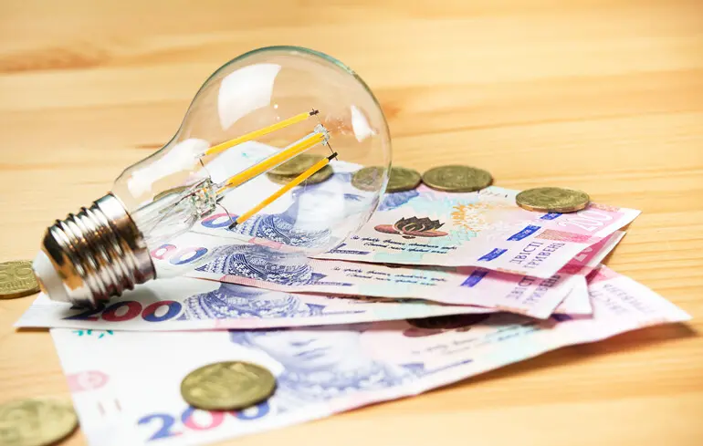 Экономия света: эксперты рассказали о самых распространенных мифах.