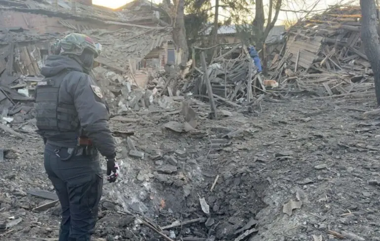 Росіяни скинули авіабомби на Костянтинівку: восьмеро поранених та п'ятеро загиблих 