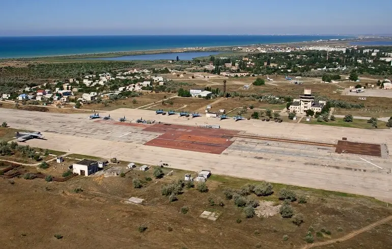 ВСУ нанесли удары по двум аэродромам в Крыму