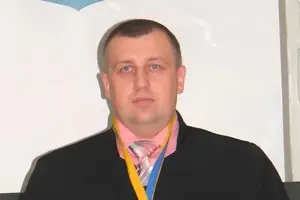 Суддя, який уникнув покарання за хабар і заявив про громадянство Румунії, може таки втратити посаду ‒ 