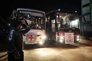 Израиль освободил часть палестинских заключенных после того, как ХАМАС передал тела четырех заложников