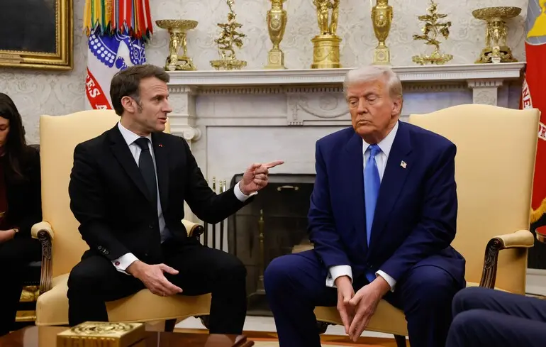 Президент Франції Макрон назвав того, хто насправді веде 