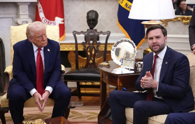 Трамп был поражен вмешательством Венса в разговор с Зеленским – WSJ