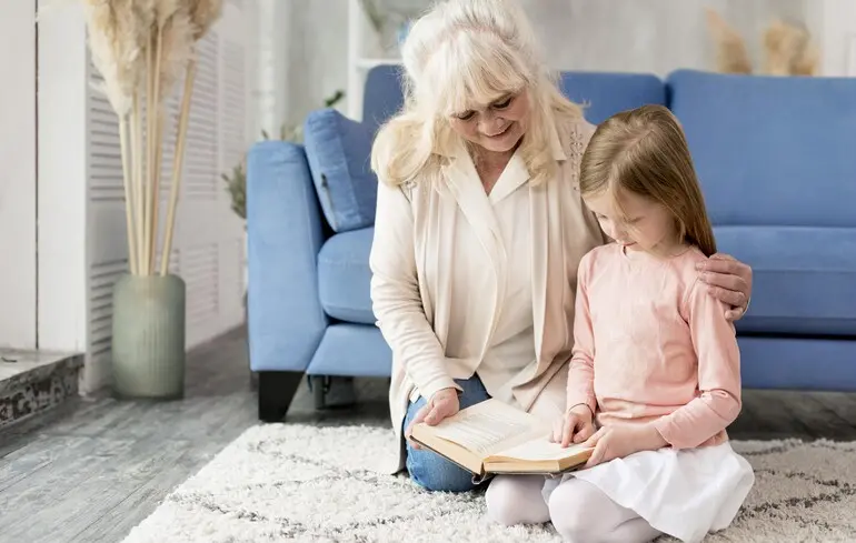 Назначение пенсии: сколько стажа нужно иметь в 2025 году