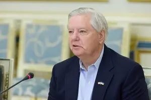 Я могу дать Линдси Грэму гражданство, и только тогда его мнение о том, кто должен быть президентом, будет набирать вес — Зеленский