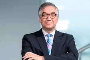 Извинения перед США не дадут никакого результата, кроме унижения — экс-посол Ващук