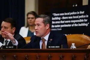 Уолтц: США обсуждают дату и место переговоров с Украиной