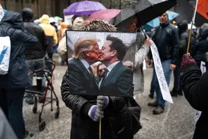 Митинги, акции, требования перемен: как в США реагировали на выступление Трампа в Конгрессе — фото