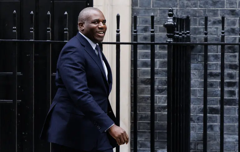 МЗС Британії: Європа активізувалась у питанні допомоги Україні, також може долучитись і Японія