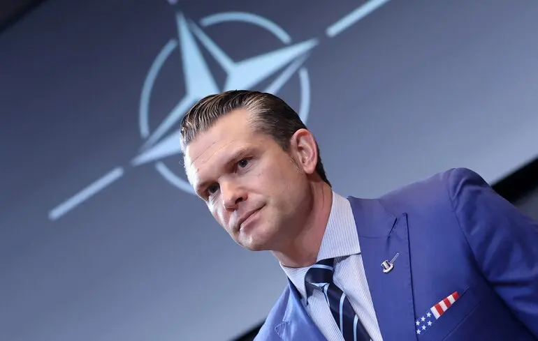 Трамп пристально следит за тем, что говорят и делают украинцы — Гегсет