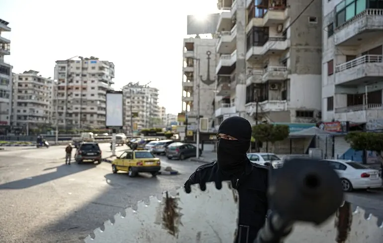 Более тысячи человек погибли в Сирии за два дня столкновений между сторонниками Асада и новой властью — правозащитники
