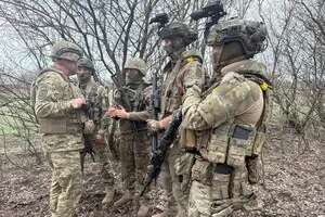 ЗСУ відводять сили на одній із невигідних позицій на Донбасі – Наєв