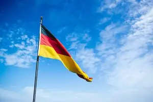 Правительство Германии согласилось выделить дополнительные три миллиарда евро на военную помощь Украине — Reuters