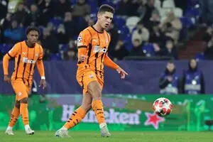 Итальянский топ-клуб летом снова попытается подписать лидера 