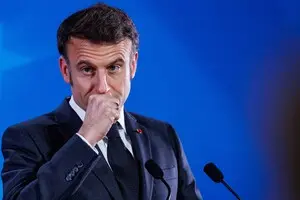 Макрон объявил новый пакет военной помощи Украине: что в него вошло