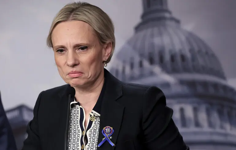 Спартц звинуватила Telegraph у спотворенні її позиції щодо України і заявила, що нашою країною керують «ідіоти й шахраї»