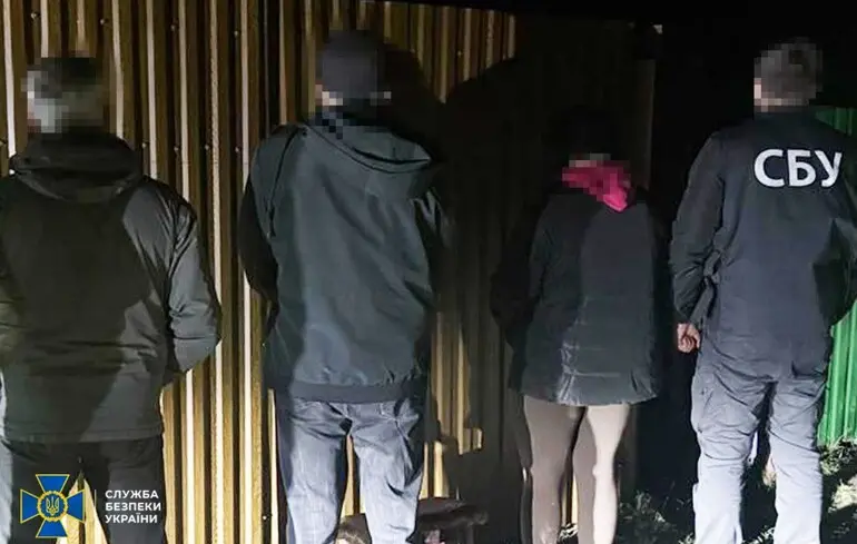 Вимагала у дружини загиблого воїна хабар за демобілізацію сина: СБУ на Вінниччині затримала депутата