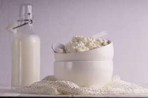 Более половины молочки в украинских магазинах привезено из Польши - эксперт