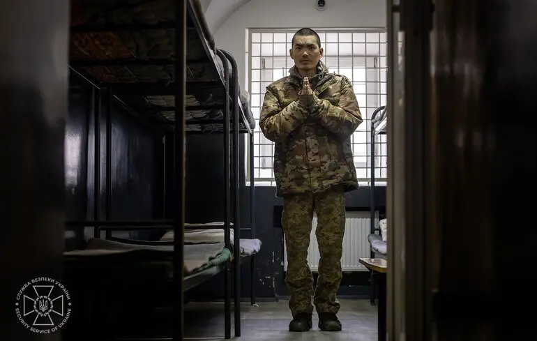 «Хочеш показати силу тут? Будь сильною людиною»: у The Guardian розповіли, як РФ вербує китайців для війни проти України