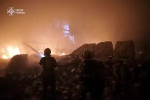 Местные власти сообщили о пострадавших от дроновых ударов по Киеву и Харькову