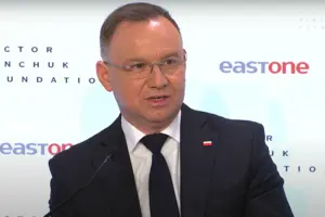 Дуда: Мы хотим ядерного оружия Франции