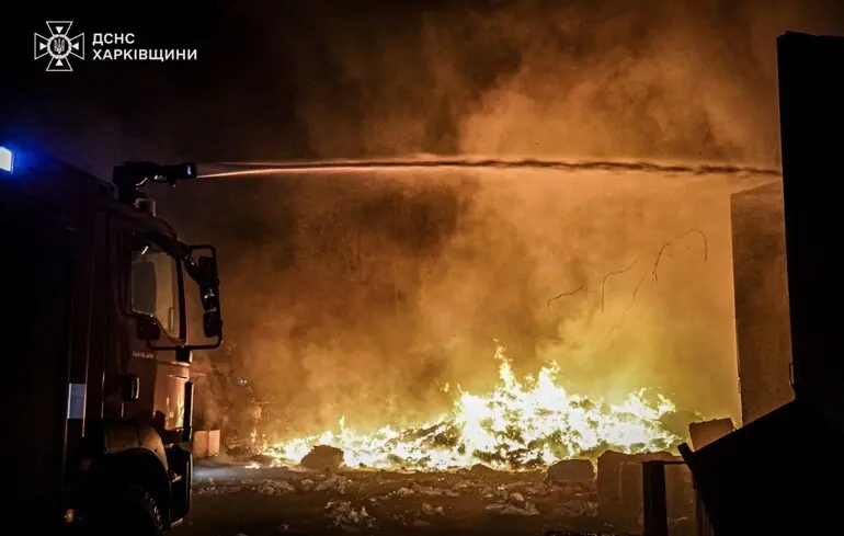 Через дронову атаку у Харкові пролунали вибухи і спалахнули пожежі: є кілька прильотів по підприємству - Терехов