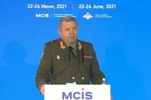 Из-за взрыва авто скончался генерал РФ Москалик: кто он и какое отношение имеет к «нормандскому формату»