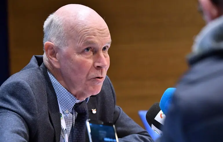 Колишній глава Міжнародного союзу біатлоністів зізнався у сексуальному зв'язку з росіянкою