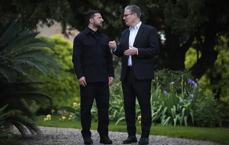 Зеленский рассказал о договоренностях со Стармером и дальнейших шагах