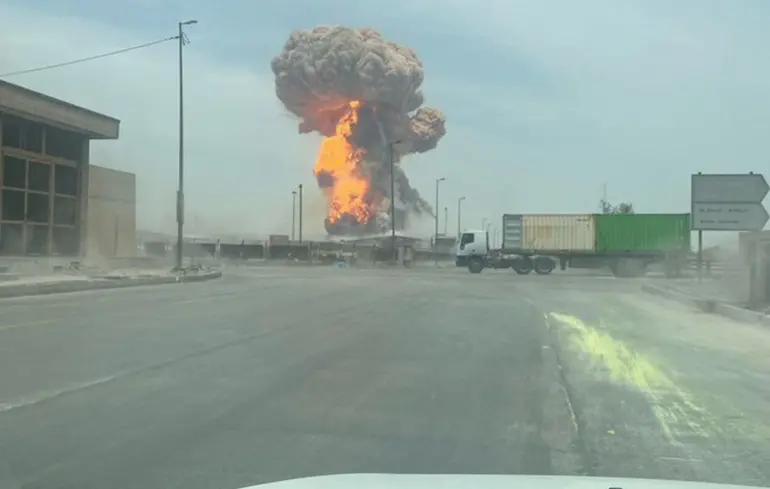 Вибух хімічних речовин у порту в Ірані: восьмеро загиблих і сотні поранених