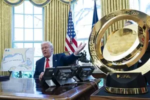 Сейчас я управляю страной и миром, — Трамп дал интервью редактору The Atlantic, по ошибке добавленному в чат Signal