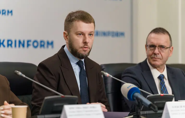 Мінрозвитку підтримує законопроєкт, який запроваджує контроль, а не нагляд за місцевою владою