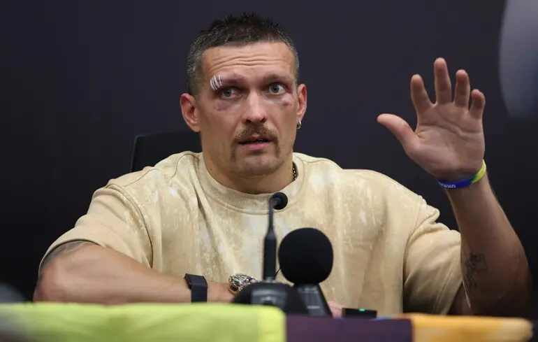 Олександр Усик