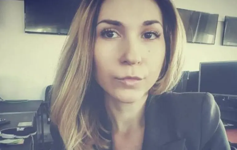 Рощину должны были обменять. Охранник сказал, что она сама виновата, что этого не случилось — очевидцы