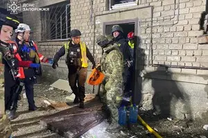 Зросла кількість поранених внаслідок дронової атаки на Запоріжжя, в ДСНС показали наслідки удару