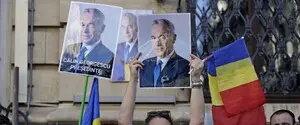 Лідер першого туру виборів у Румунії пообіцяв забороненому кандидату Джорджеску посаду прем'єра