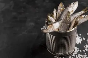 Небезпечне захворювання: як уберегтися від ботулізму