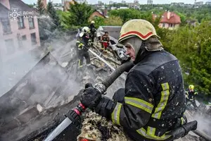 Из-за массированной атаки дронов в Харькове вспыхнули шесть пожаров: в ГСЧС показали последствия