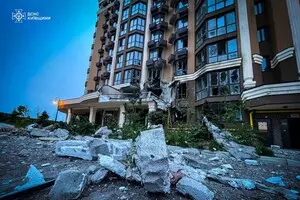 Россия выпустила по Украине четыре баллистические ракеты и более 140 дронов — Зеленский