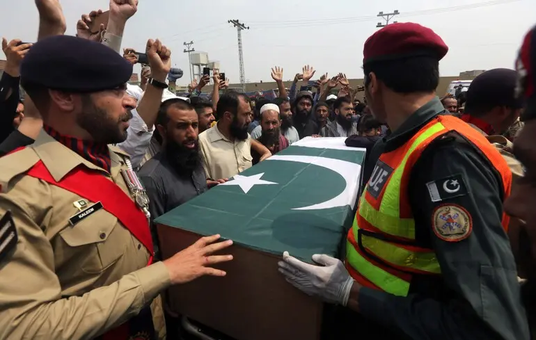 Комитет нацбезопасности Пакистана уполномочил армию на ответ за удар Индии