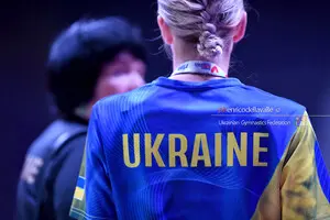 Украинские гимнастки из Донецка получили нейтральный статус для выступлений за Россию