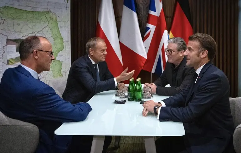 США будут играть главную роль в мониторинге прекращения огня — Макрон