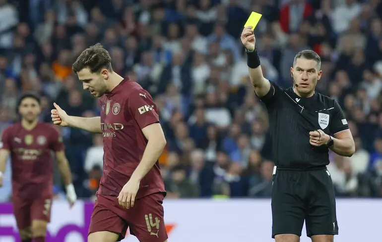 Іштван Ковач (праворуч)