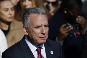 Политический 