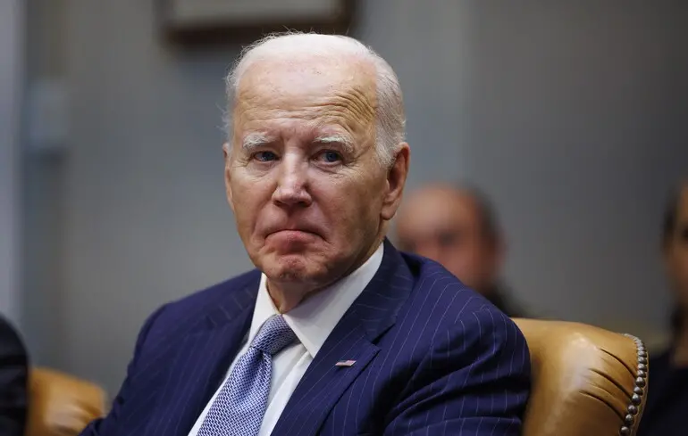 Демократы хотят, чтобы Байден взял на себя ответственность за проигрыш Трампу — The Hill